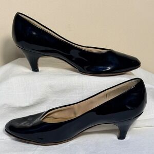 Hush Puppies Pumps 7W Black Patent Dressy Kitten Heel  Made in USA